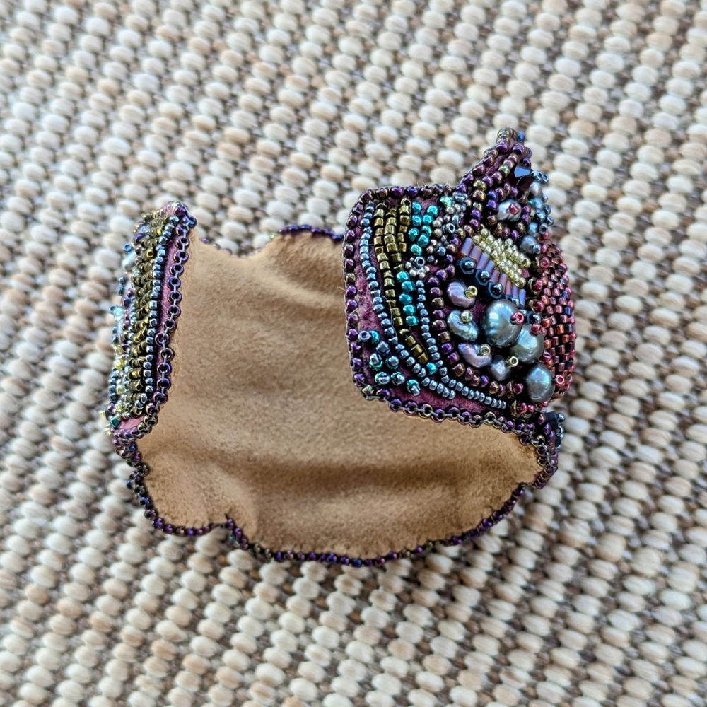 handmade beaded bracelet - Picture 4 of 5